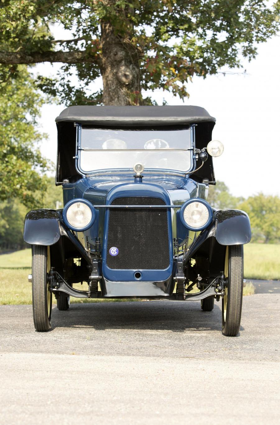  Chalmers Six-30 Roadster 1917 года  (фото 10 из 12)